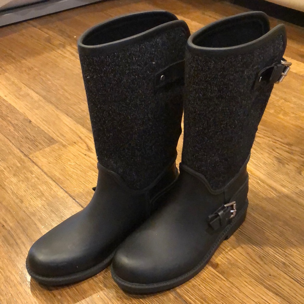 PreLoved Rain Boot for around sz 1.5 EU30/31
